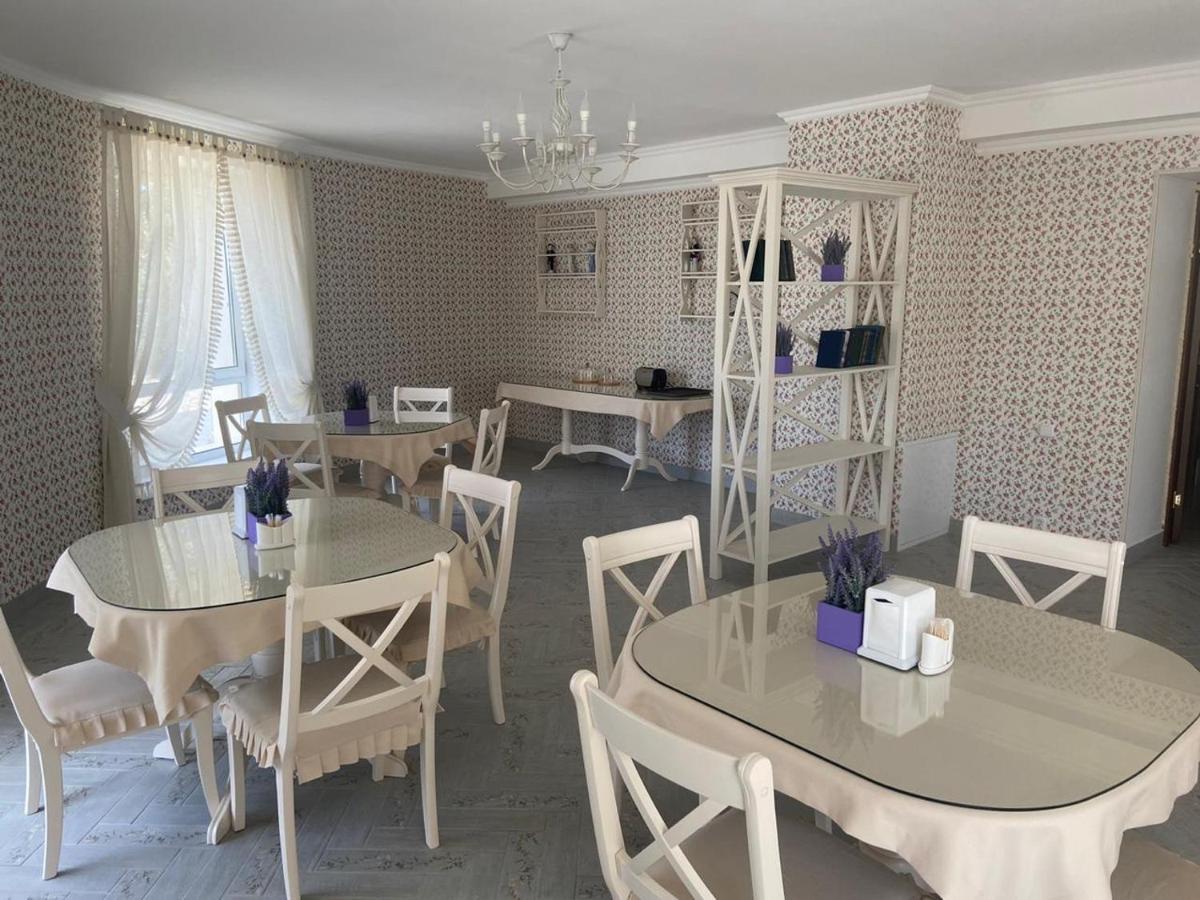 Hotel Astam Qostanaj Buitenkant foto