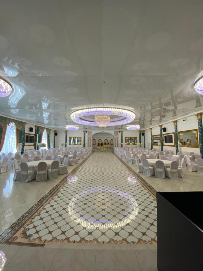 Hotel Astam Qostanaj Buitenkant foto