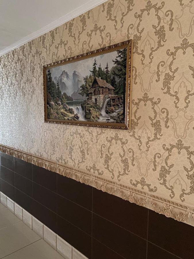 Hotel Astam Qostanaj Buitenkant foto