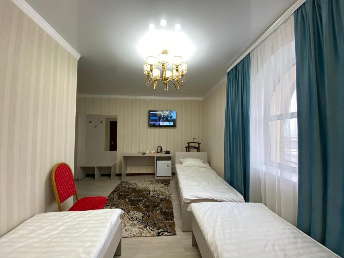 Hotel Astam Qostanaj Buitenkant foto