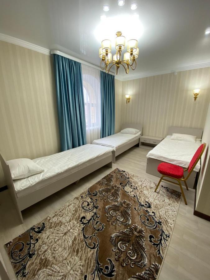 Hotel Astam Qostanaj Buitenkant foto