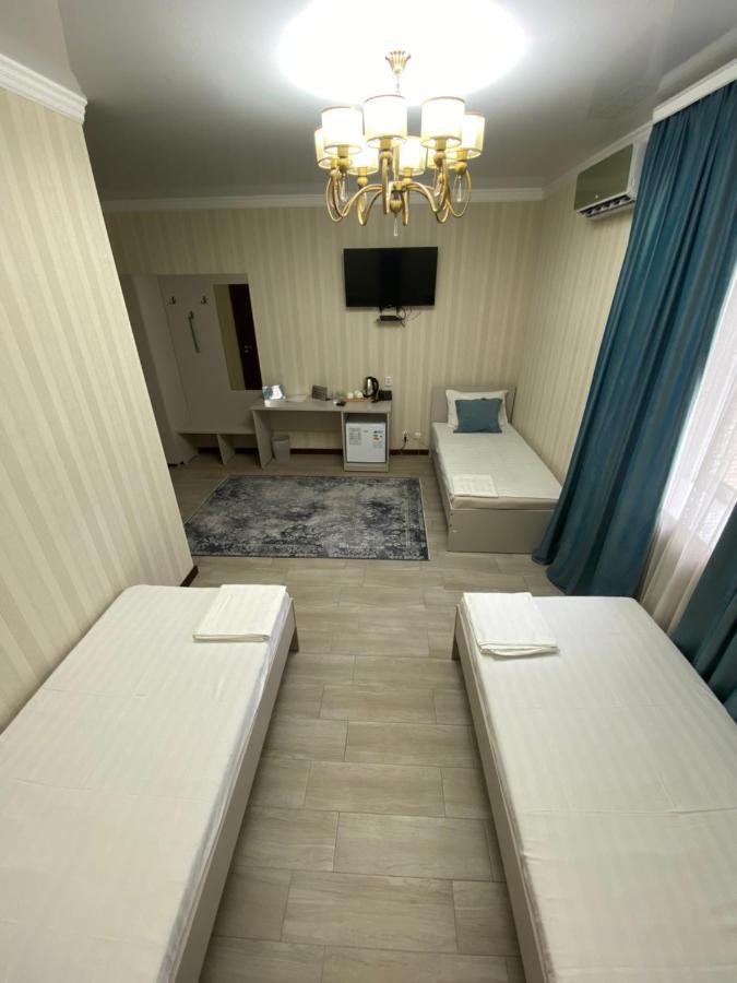 Hotel Astam Qostanaj Buitenkant foto
